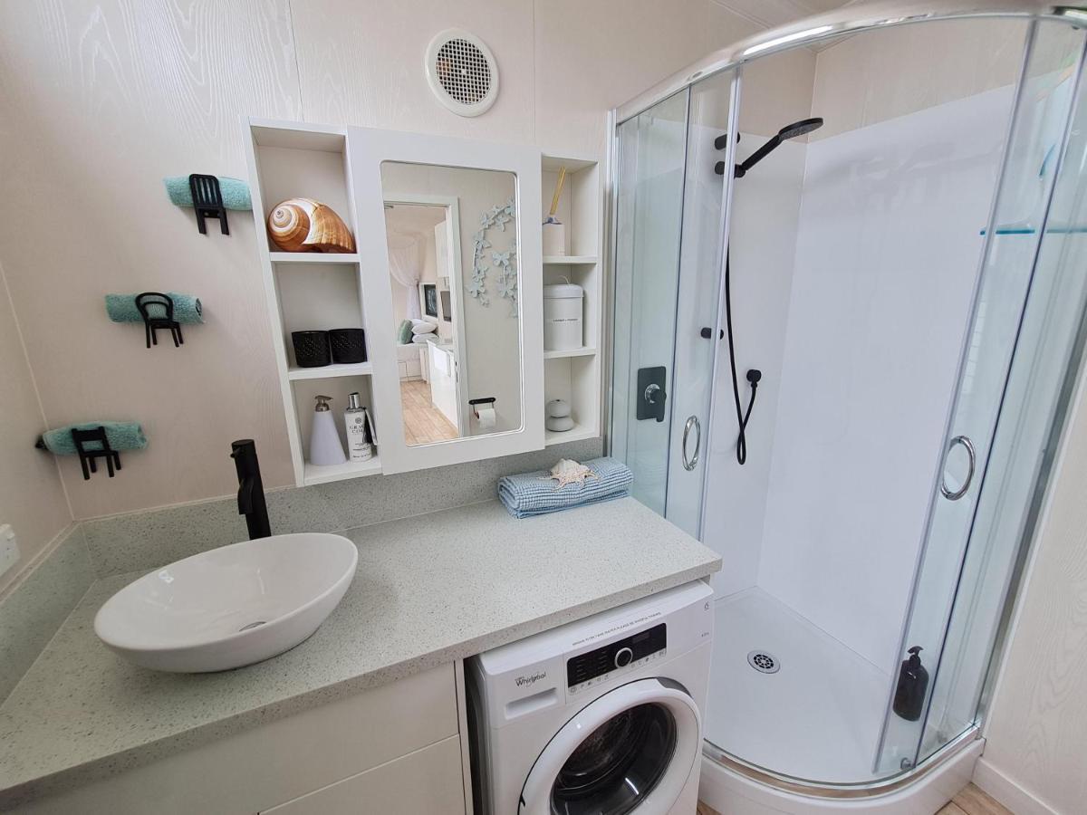 Appartamento Aroha Tiny House Peka Peka Waikanae Esterno foto